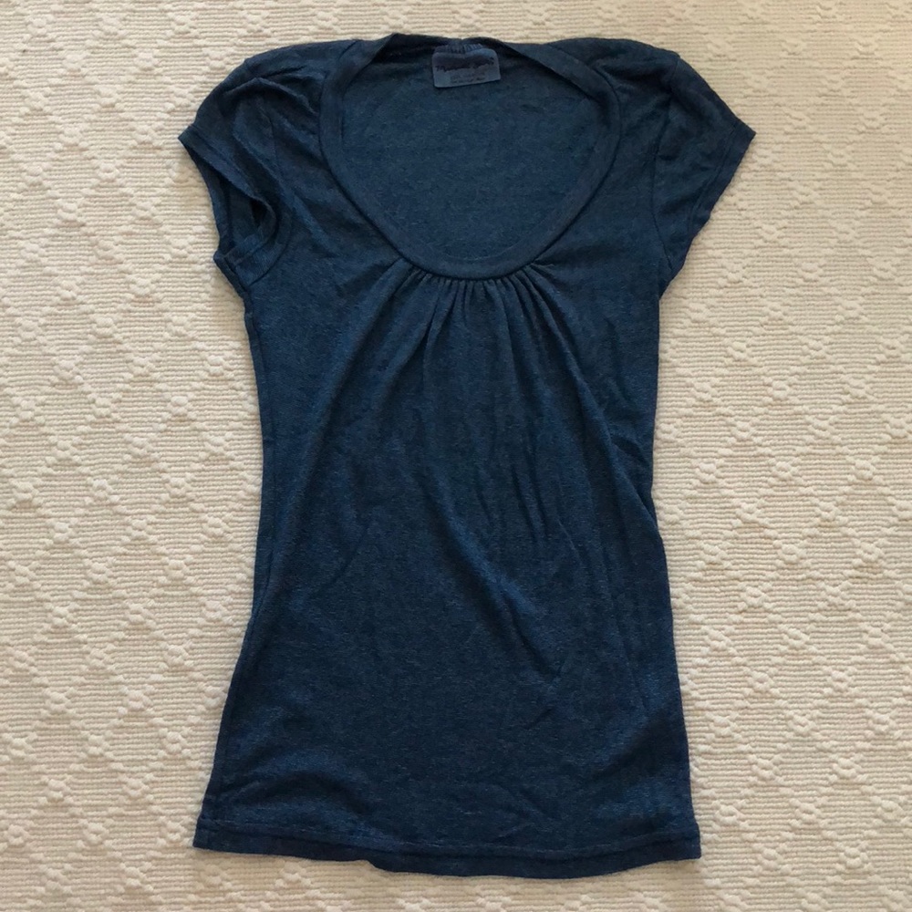 Michael Stars blue turquoise t-shirt
